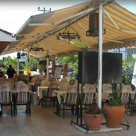 Ekin 2* マルマリス